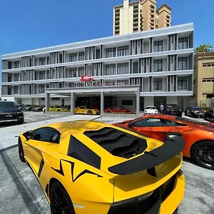  Hotel Christee